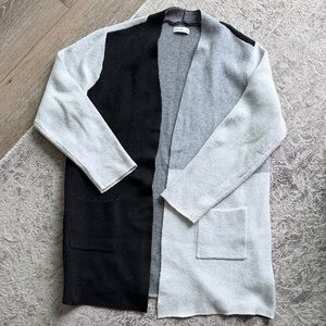 Nine West Color Block Black, Light Gray and Gray Open Front Shawl Cardigan